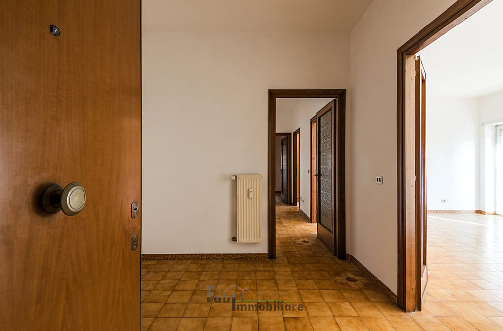 Quadrilocale in vendita in Via Aristide Carabelli, 96