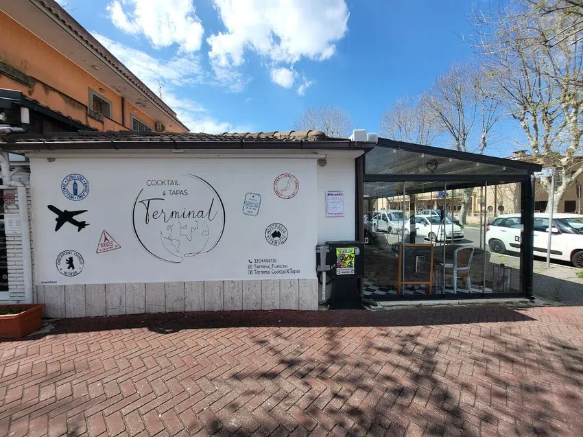 Locale in vendita in Via del Porto di Claudio