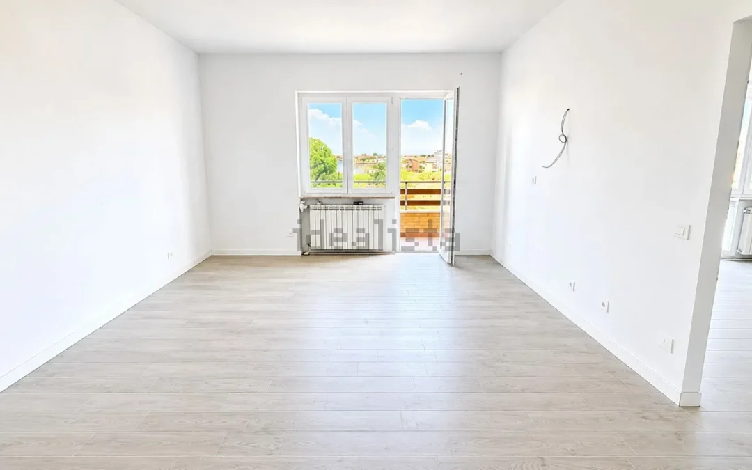 Bilocale in vendita in Via Passo Buole, 24